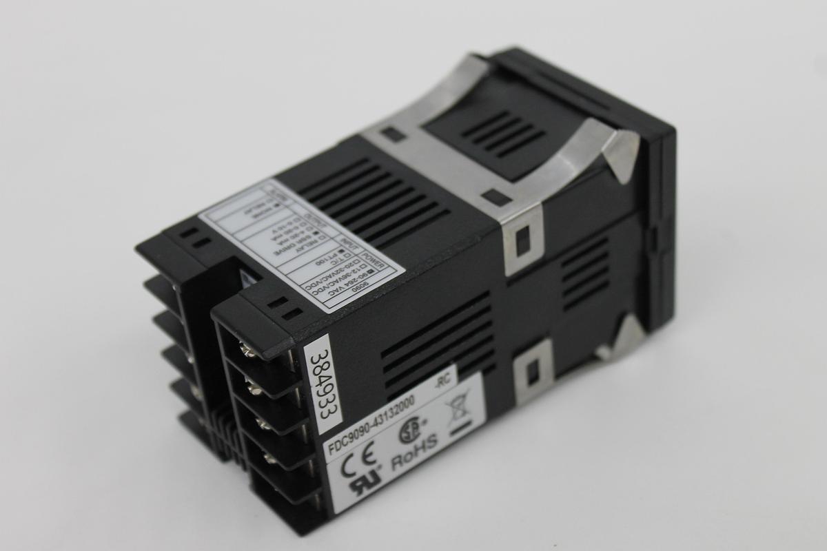 Used FUTURE DESIGN CONTROLS INC FDC9090-4312000 Process Temp Control