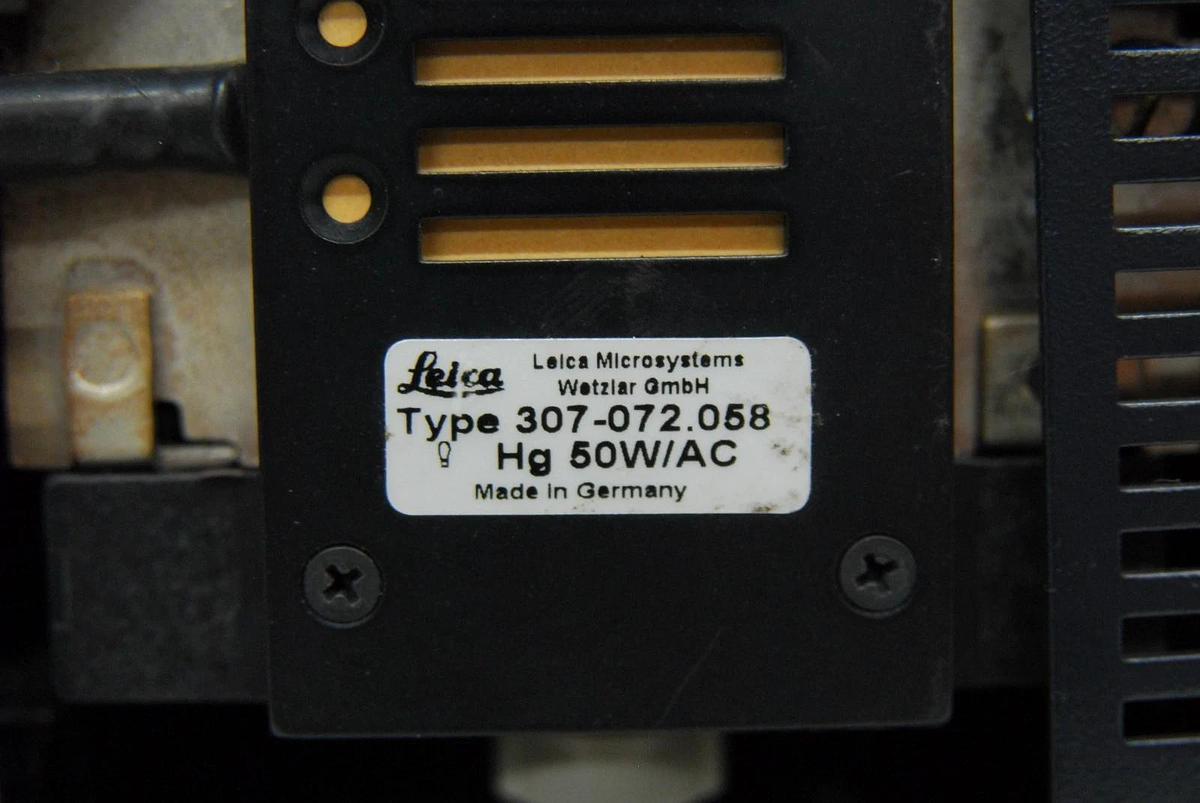 Used Leica 307-072.058 Hg 50W LH-106z Lamp Housing W/ DM IL Fluorescence Port Mount