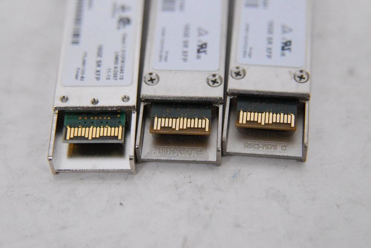 Used Brocade 33011-000 10GE SR XFP Transceivers 850nm - Lot of 3
