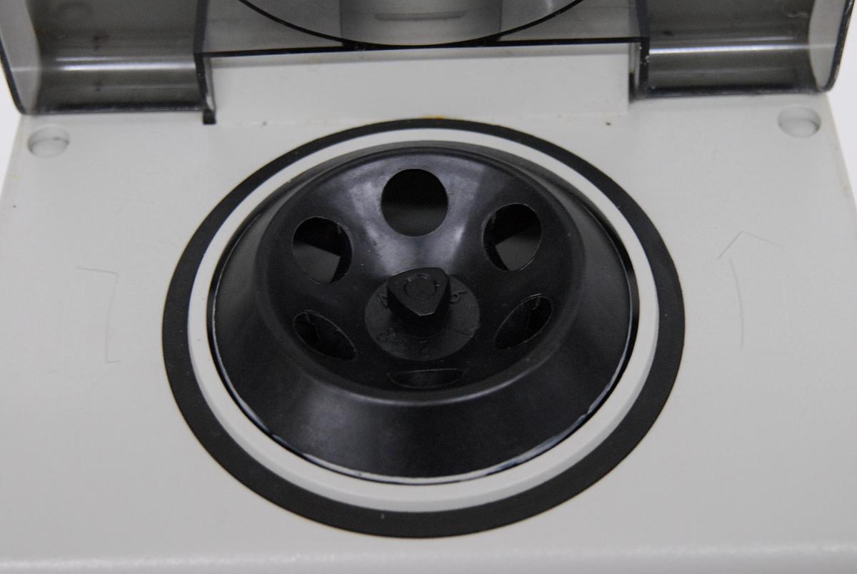 Used SmithKline Beecham Vanguard V6000 Centrifuge - 3400RPM