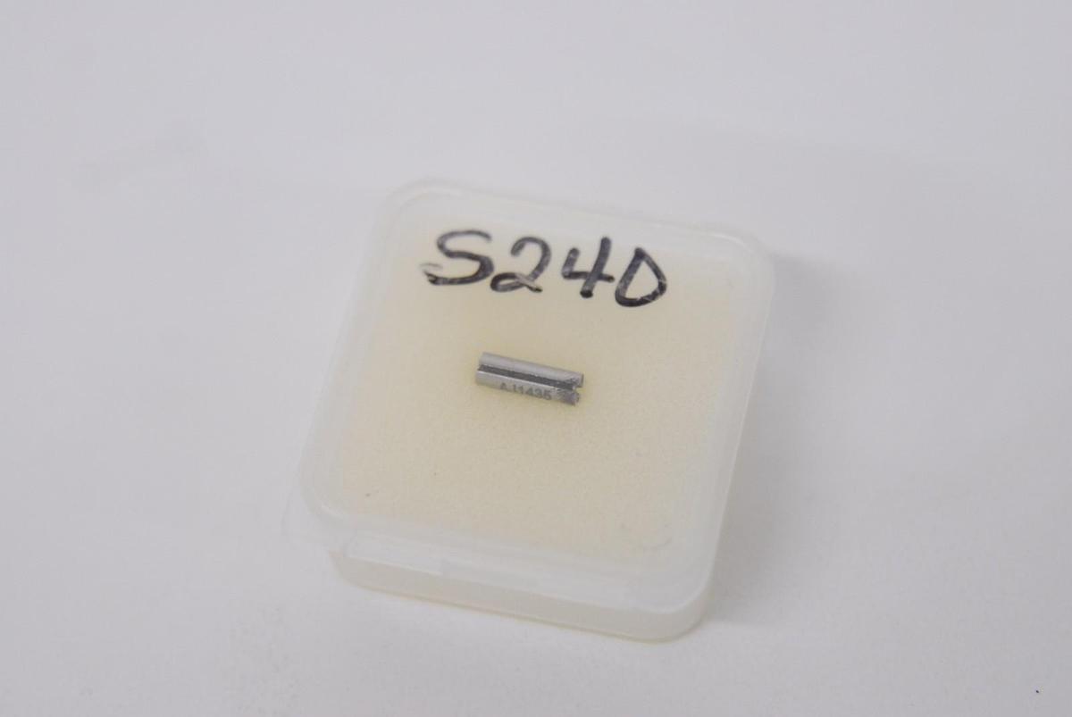 Used Mitsubishi S240 41475 Centering Die (EDM)