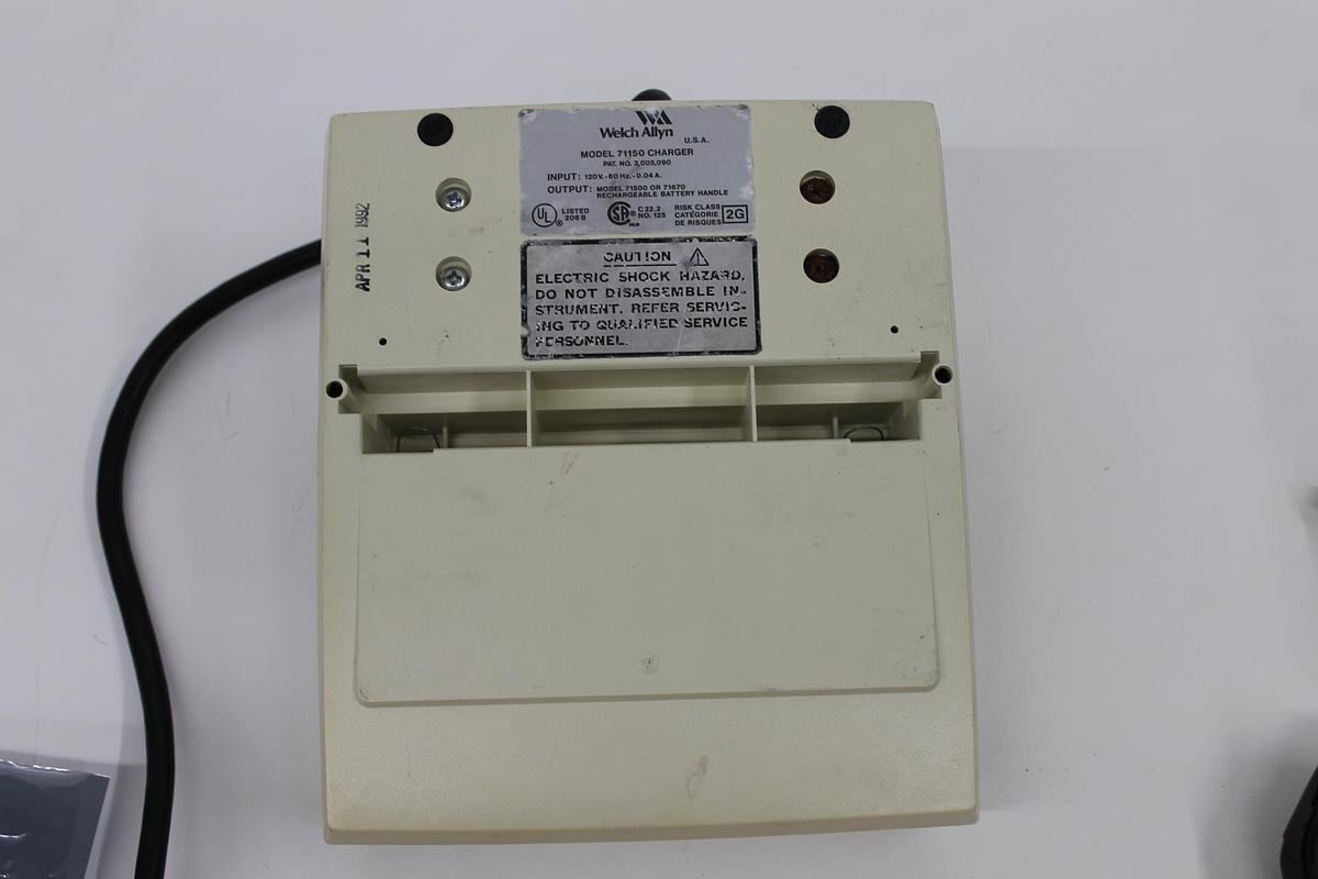 Used Welch Allyn 71150 Diagnostic Center With Tools