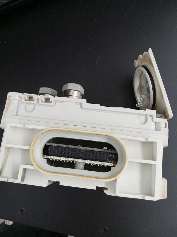 Used SMC DeviceNet EX600-SDN1 SI Unit 32 Point Pneumatic Valve