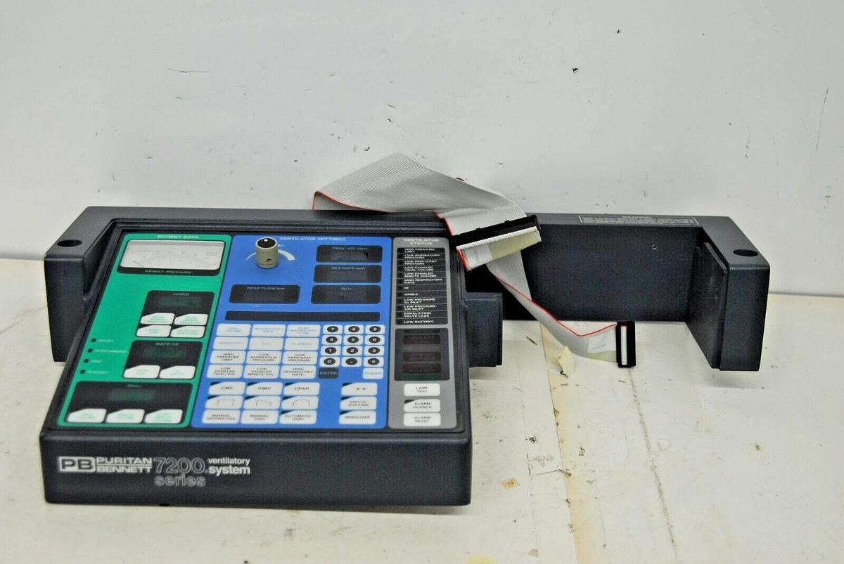 Used Control Panel W/ 18729 Display Board  (Puritan Bennett 7200 Series)