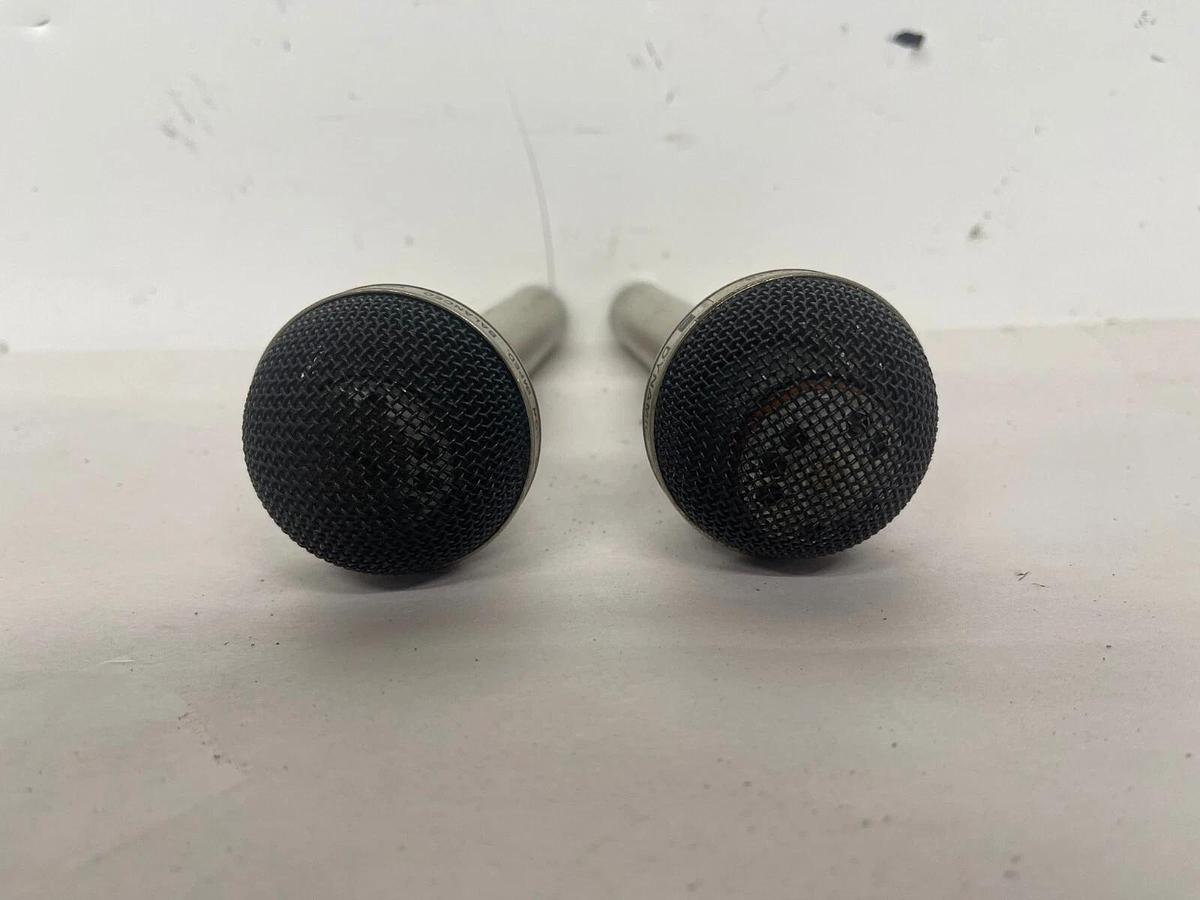Used TOA DM-992 Low Imped. Balanced Dynamic Microphone Vintage - TESTED - Lot of 2 -