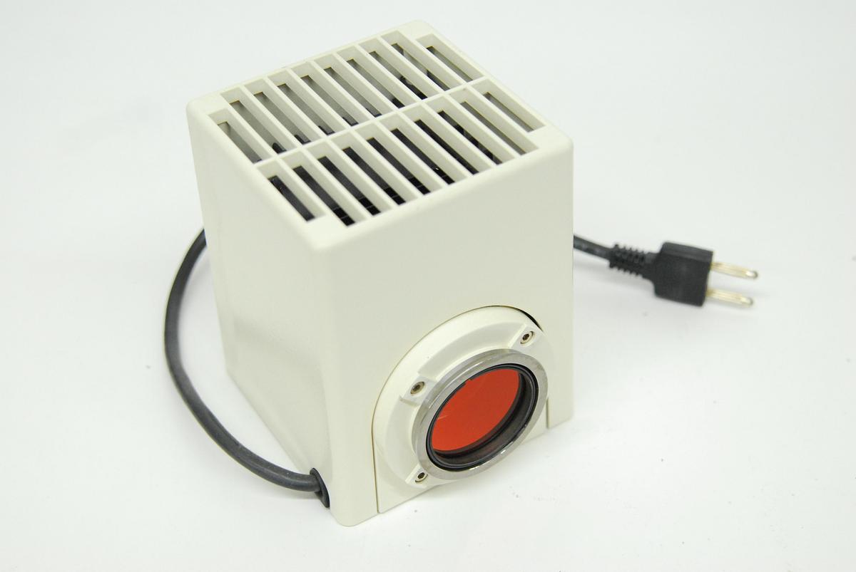 Used Zeiss 447217 Microscope Hal 100 Halogen Lamphouse