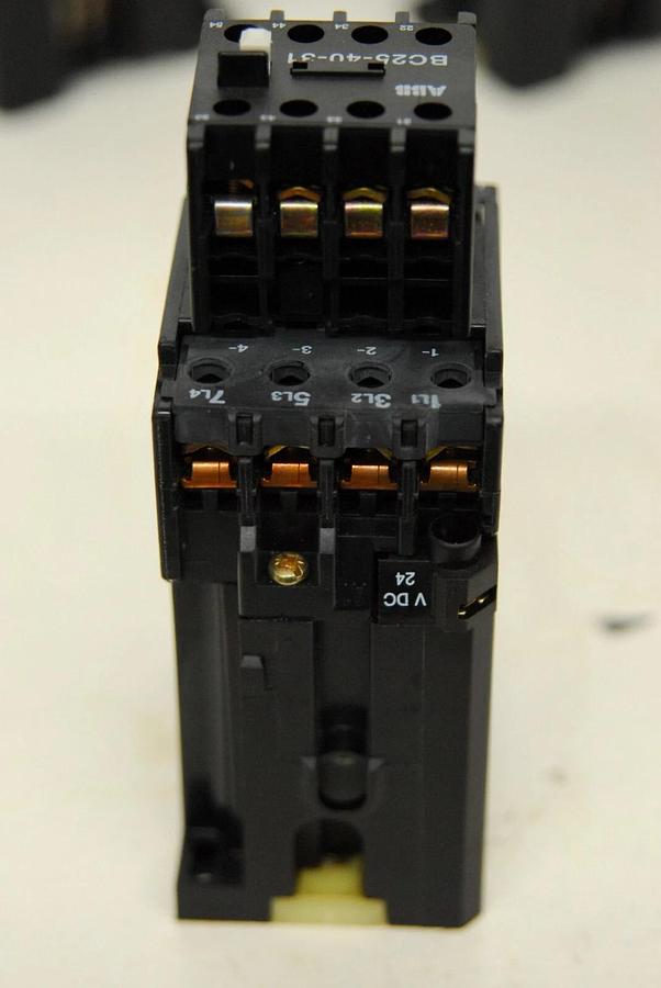 Used ABB BC25 Contactor W/ ABB BC25-40-31 Contact Block