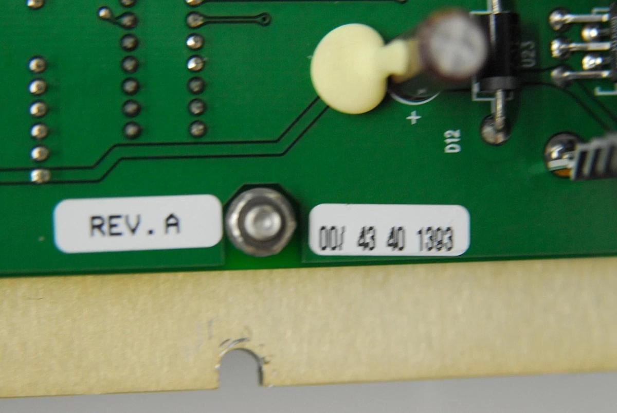 Used Puritan Bennett G-060182-00 User interface Panel W/ LCD Board  - 740 Ventilator