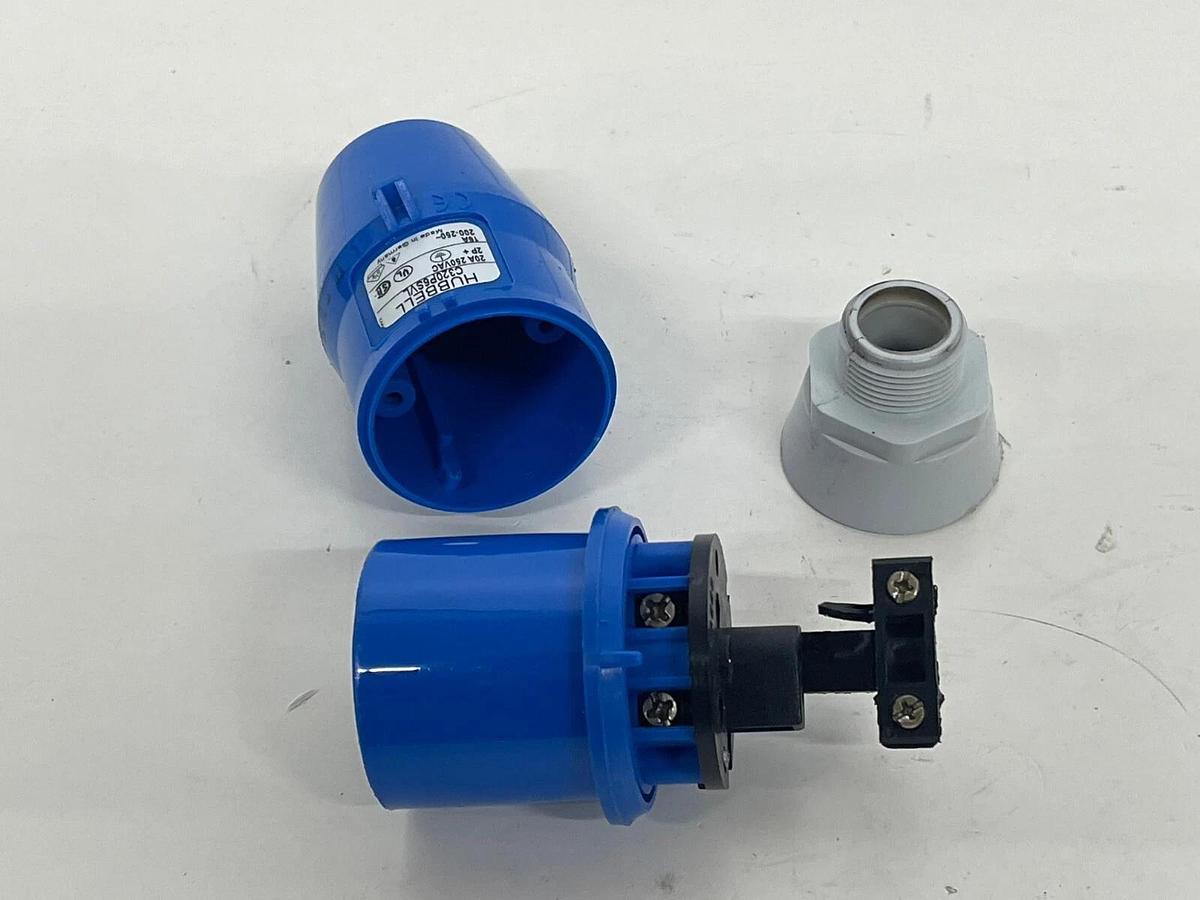 Used Hubbell C320P6SVL C-Iec Heavy Duty Plug (2 Pole, 3 Wire, 20 amp, 250V)