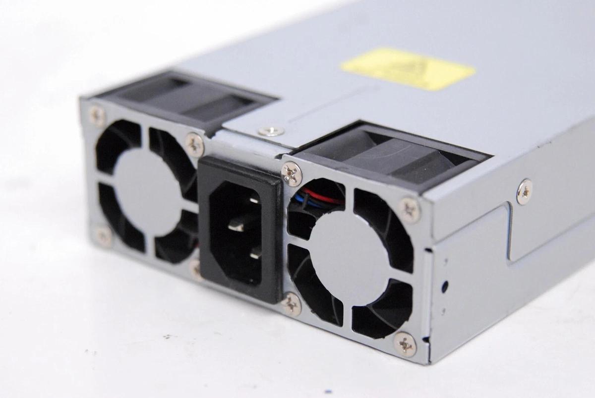 Used Delta SUN DPS-450HB AF450C000E1 300-2003-01 450W Switching Power Supply