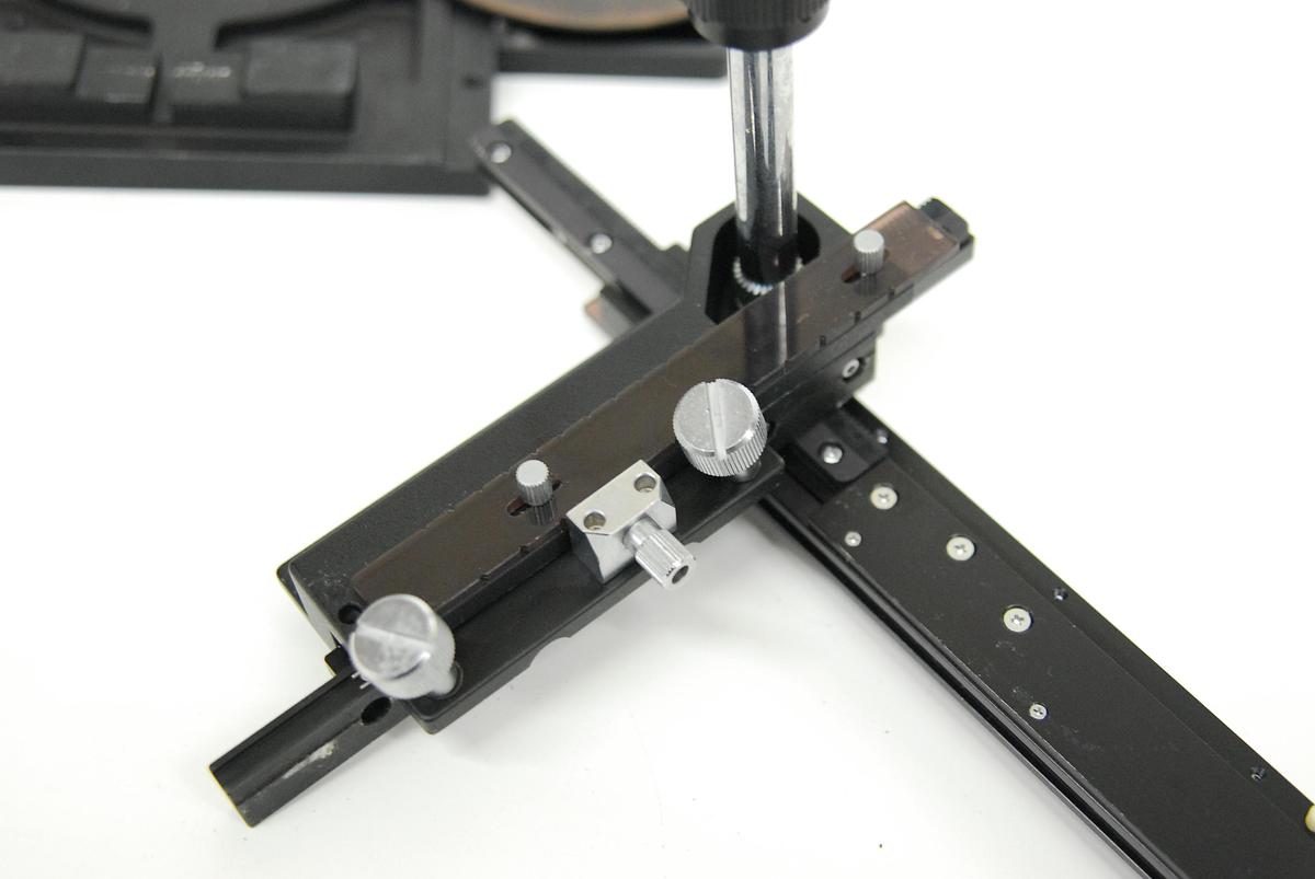 Used Olympus IMT2-SP Stage with Insert, Mechanical XY Click-Stop Attachment