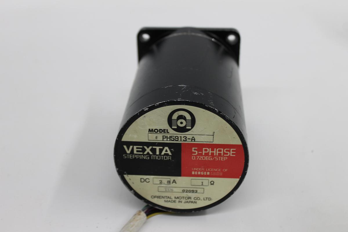 Used Vexta PH5913-A Stepping Motor