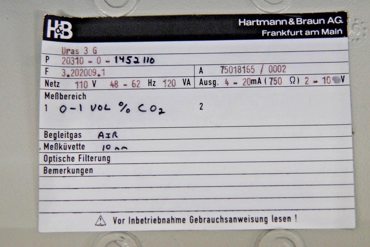 Used H&B  URAS 3 G Gas Analyzer C02 (Hartmann and Braun) - Read Description