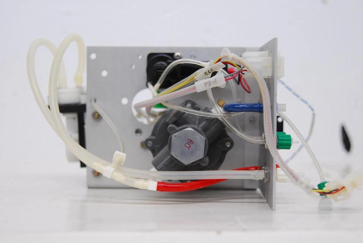 Used Becton Dickinson 03-20107-00 Sample Press REG PCB W/ Assembly (FACSCalibur)