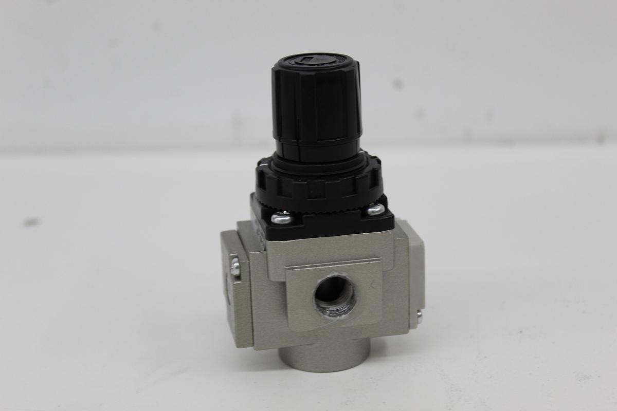 Used SMC AR20-N02B0-X2169 Pneumatic Air Pressure Regulator 1/4" NPT AR20