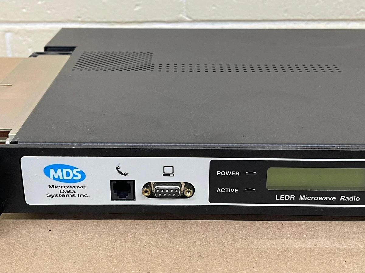 Used MDS LEDR 900S Microwave Radio
