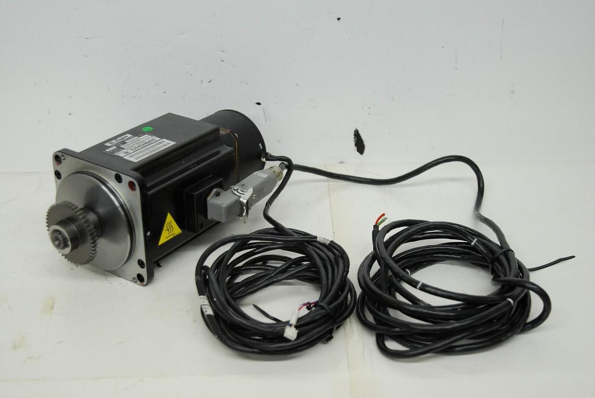 Used Kawasaki Sanyo Denki P60B13200LCX2C BL Super Servo Motor / 60490-1032RON Encoder