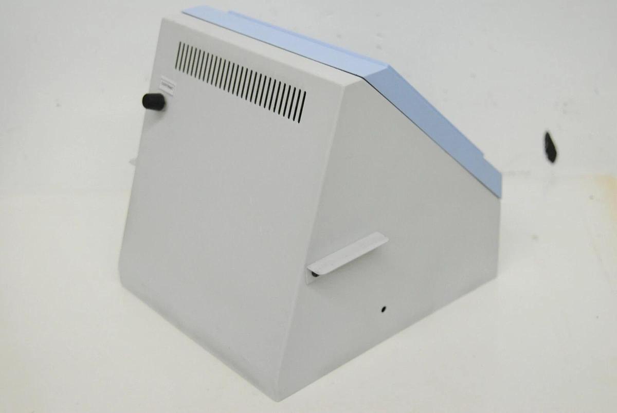 Used Perkin Elmer Wallac Wizard 1470 Gamma Counter - LCD Display W/ LCD Board RYS-A