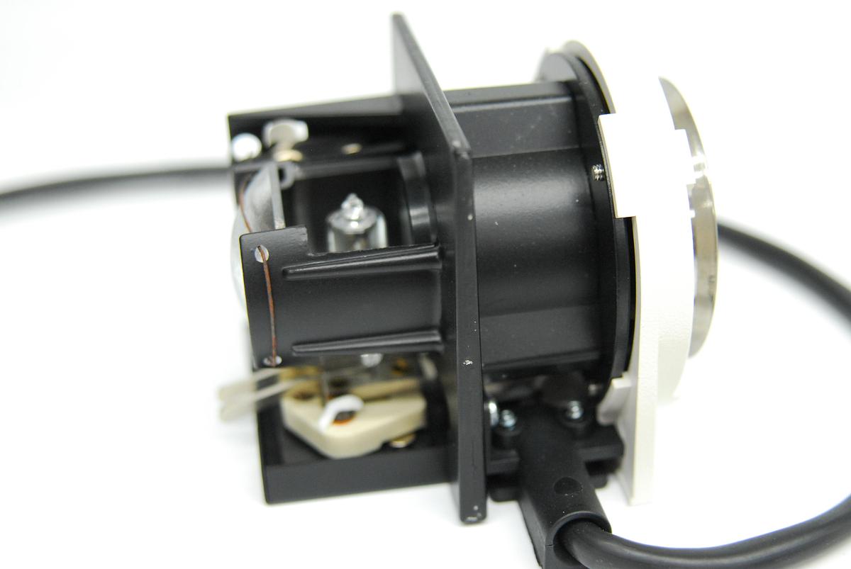 Used Zeiss 447219 100 HAL 12V 100W Halogen Microscope Lamp Housing (Axio Series)