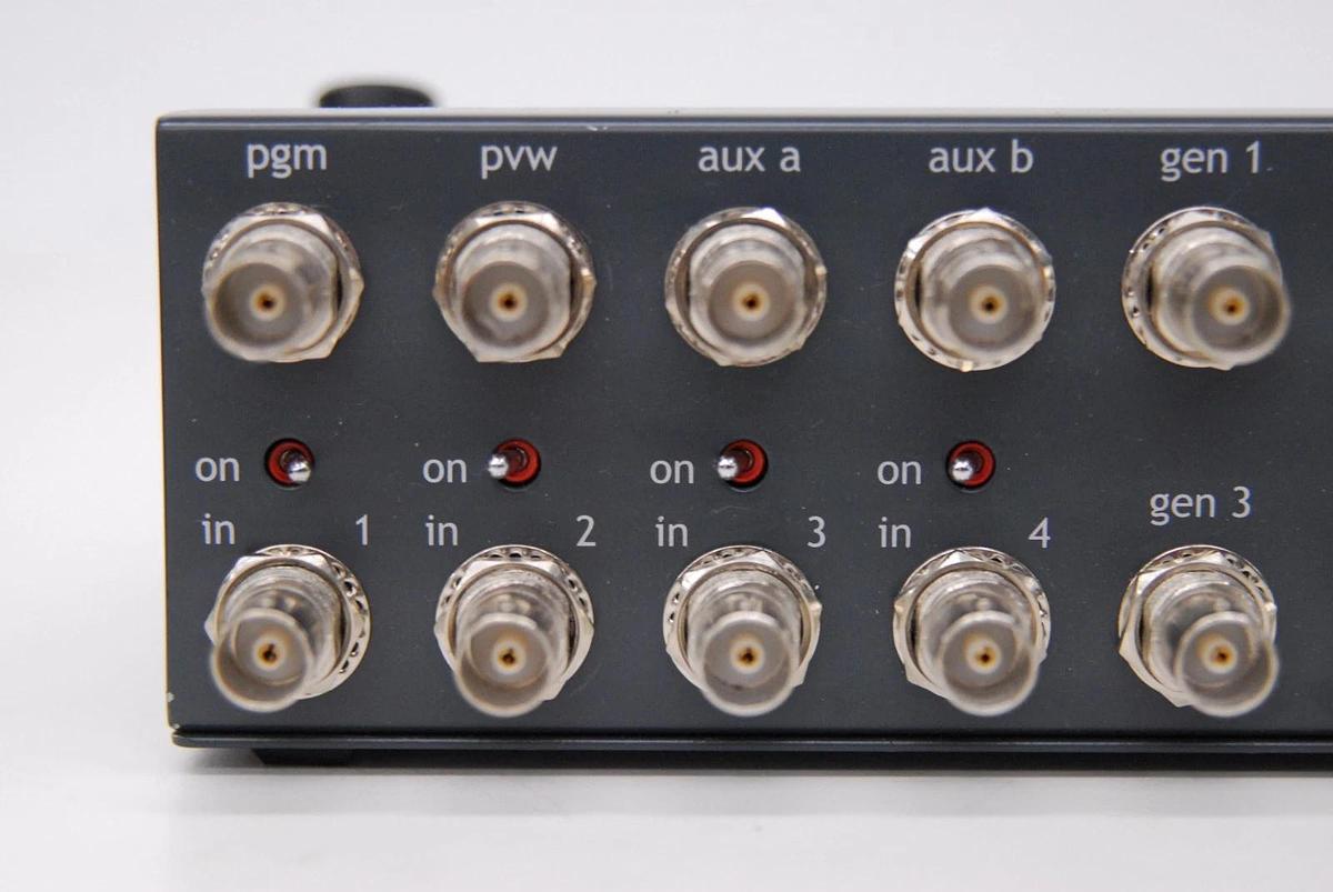 Used Brick House Video VTB-2A Composite Switcher w/ Power Adapter - TESTED