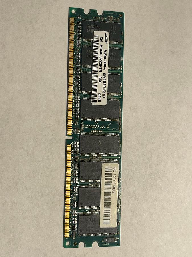 Used 256MB Samsung CN M368L3223FTN-CCC CL3 DDR-400MHz 184-pin 121654345856