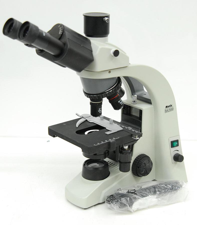 Used Motic BA200 Trinocular Microscope W/ EF Plan 4/10/40/100 Objectives