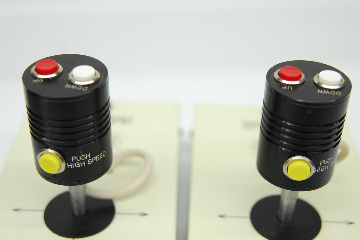 Used Narishige MM-88 Micromanipulator 3-Axis Joystick Lot w/ Power Supply & Footswitch