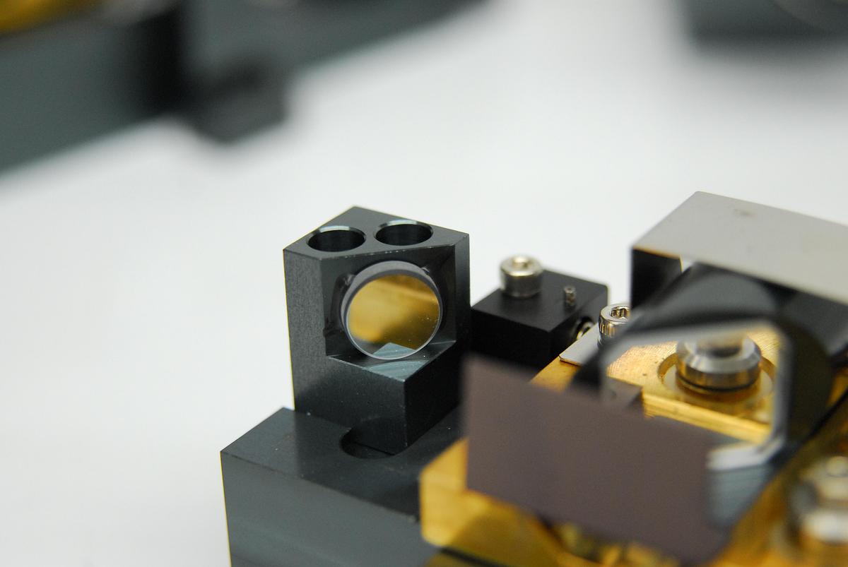 Used Nikon C1-LU4 C1 - Laser Component Lot Beam Shift Units Couplers Dichroic Mirrors