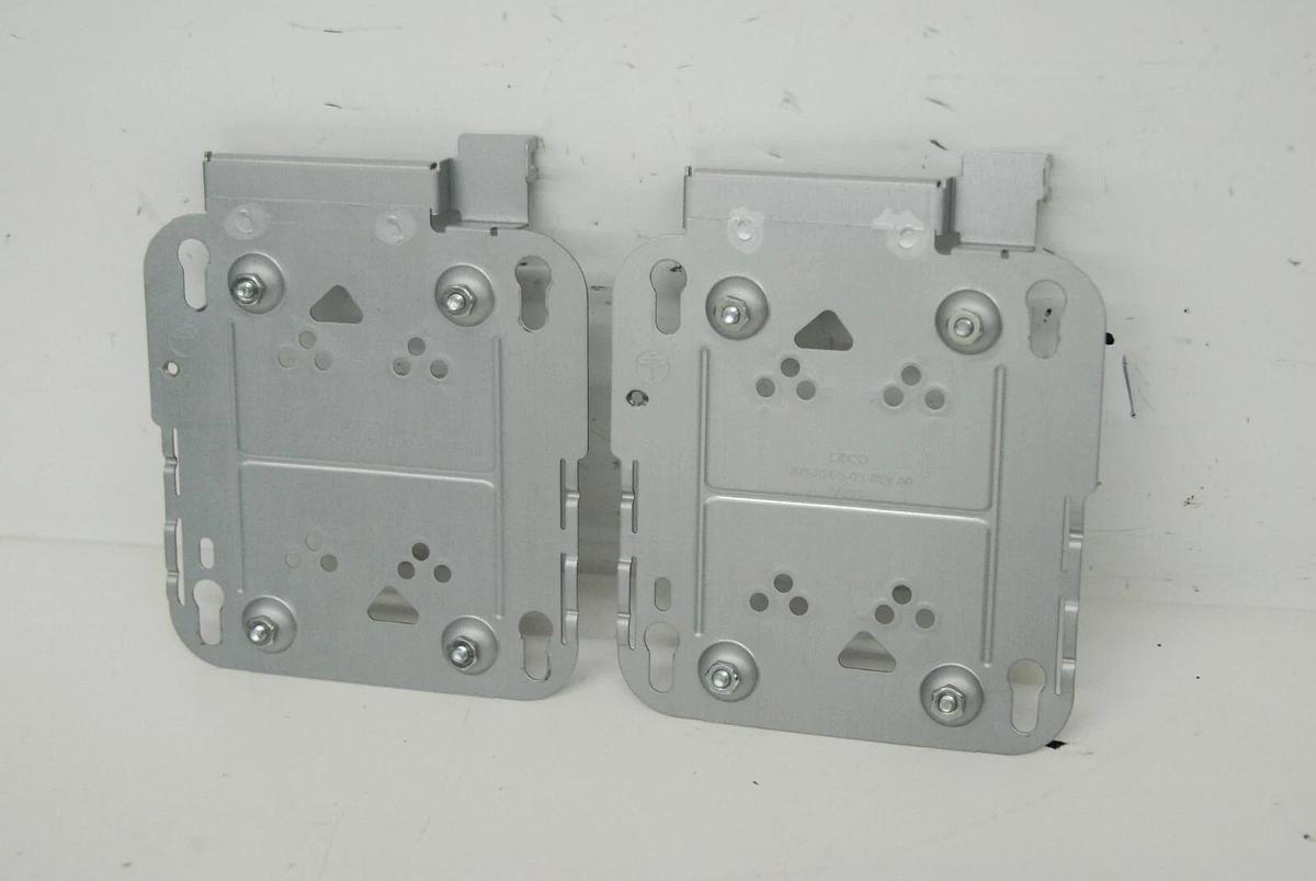 Used Cisco 700-26425-03 WAP Low Profile Mounting Bracket - Lot of 2