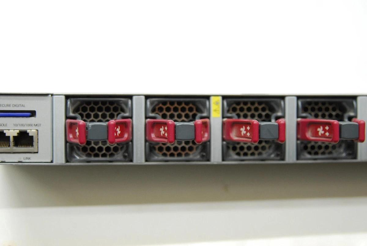 Used Cisco Catalyst 4500-X Series Switch (WS-C4500X-F-16SFP+) W/ Port Uplink Module