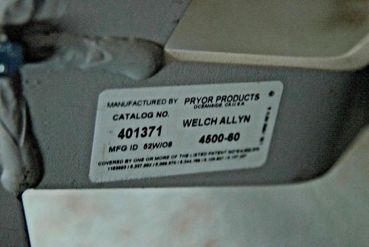 Used Welch Allyn 45NTO Vital Signs Spot LXi Patient Monitor W/ Stand, and MORE