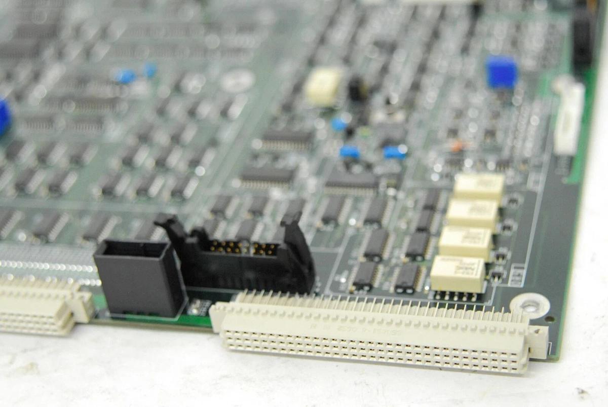 Used Applied Biosystems 3130 - IOPLUS 628-4124 Control Board