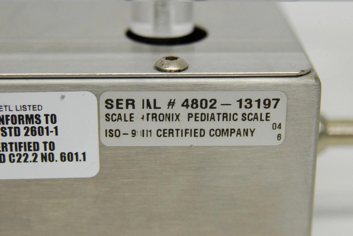 Used Scale-Tronix 4800 4802 Pediatric Scale W/ Acrylic Cradle