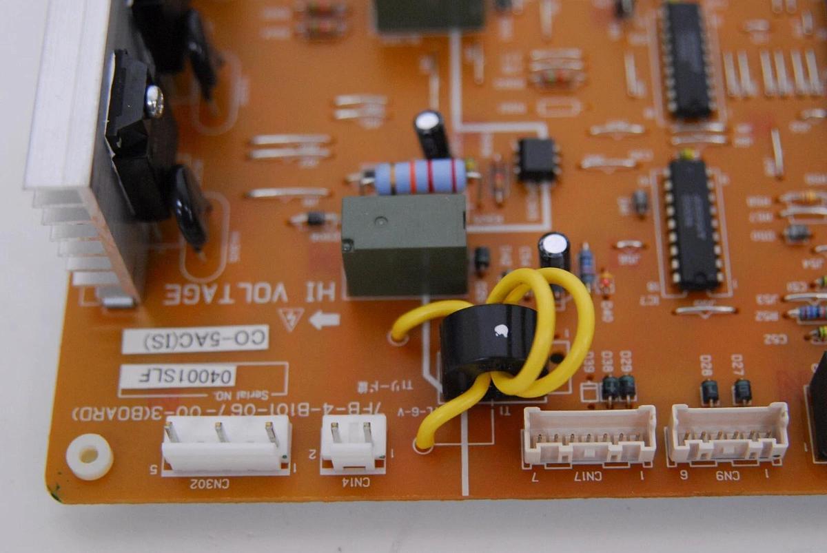 Used 7FB-4-B101-067-00-3 CO-5AC(IS) Control Board - Sanyo CO2 Incubator