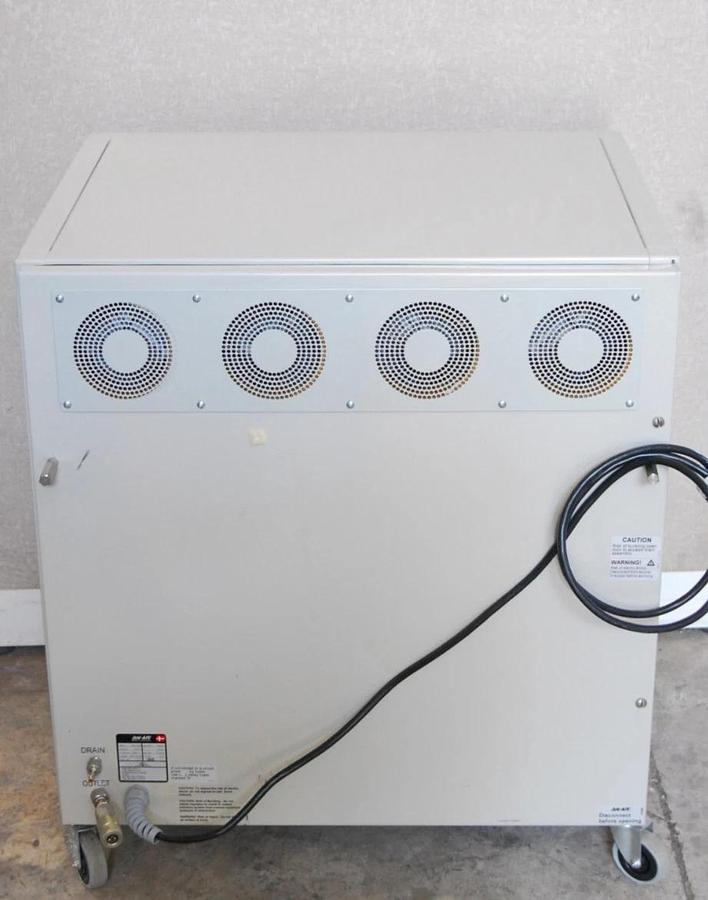 Used JUN-AIR 4000-40M Oil-less Cabinet Air Compressor (40 Liter 120PSI) 1579200