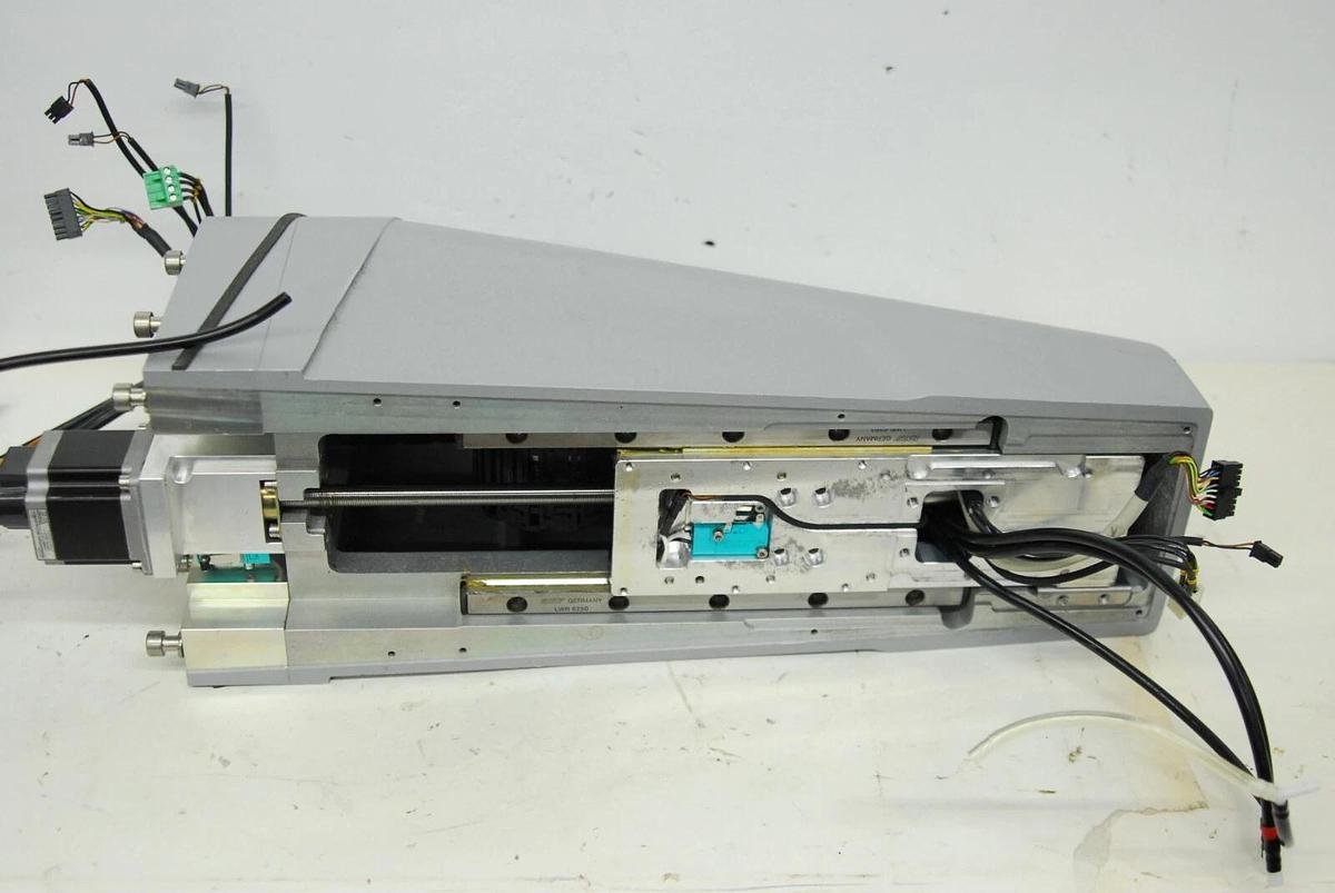 Used Anton Paar Vertical Motor Housing W/ Motor,Cables, Screws (Physica MCR 501)