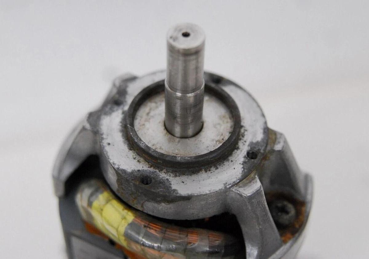 Used EMW Groschopp 3128265 Motor 43310 (from IEC Centra MP4R Centrifuge)