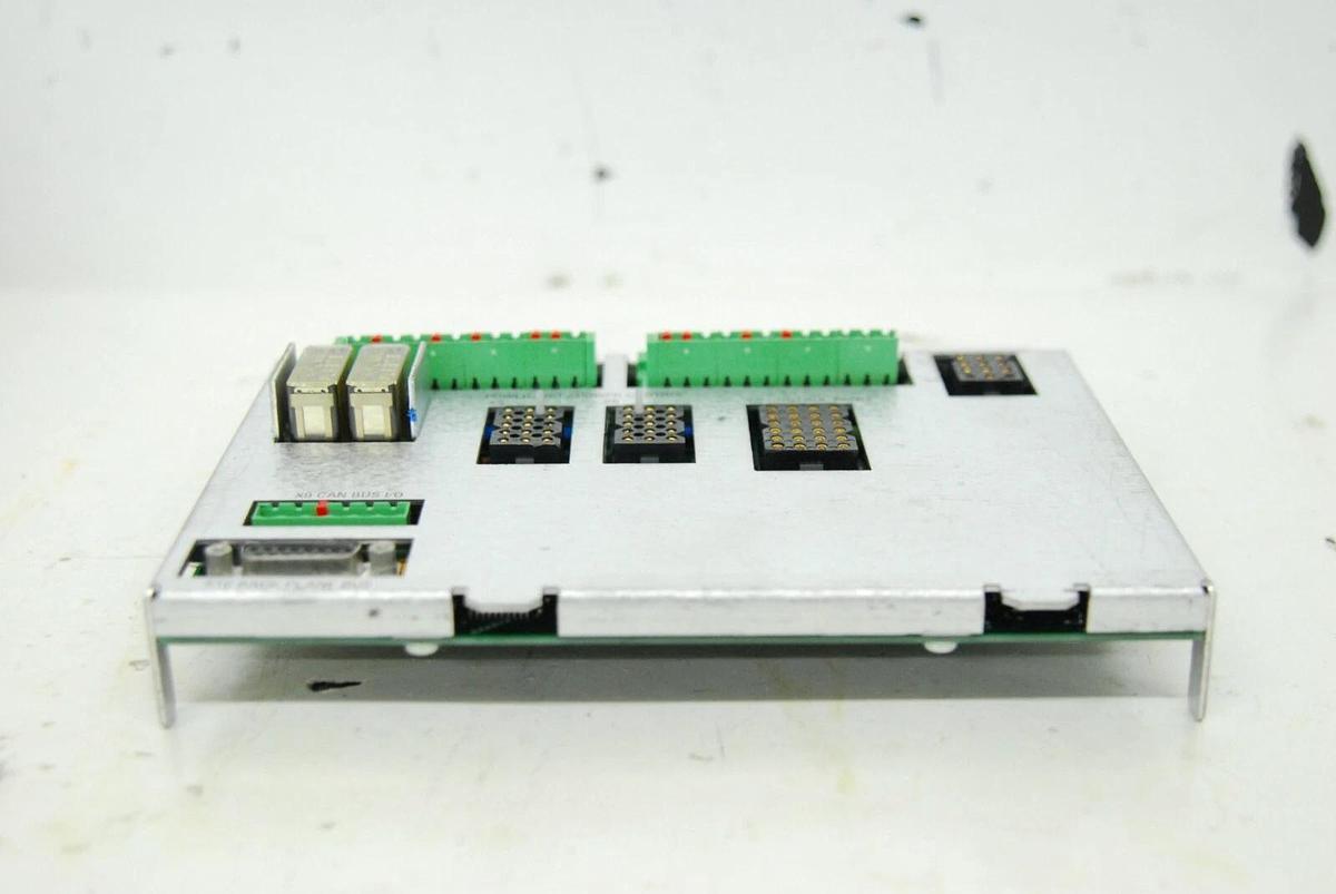 Used ABB DSQC331 3HAB7215-1/07 Circuit Control