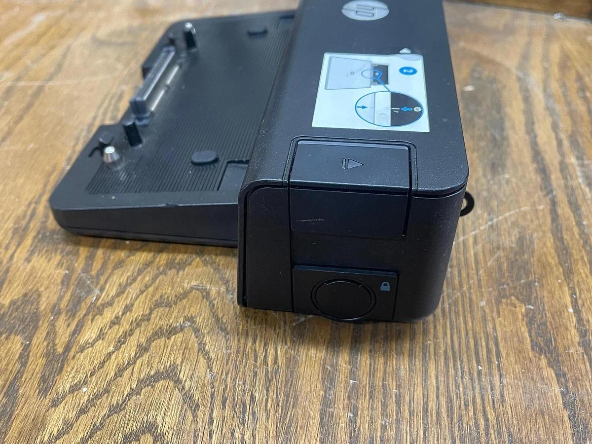 Used HP HSTNN-I11X Docking Station