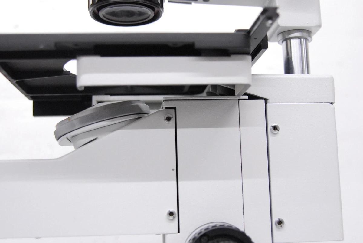 Used Lomo Inverted Microscope Body W/ Ph10 Ph20 Sliders, Filters