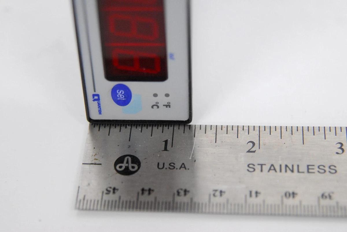 Used Quantem Every QT3-T33 J110 S401 Temperature Controller