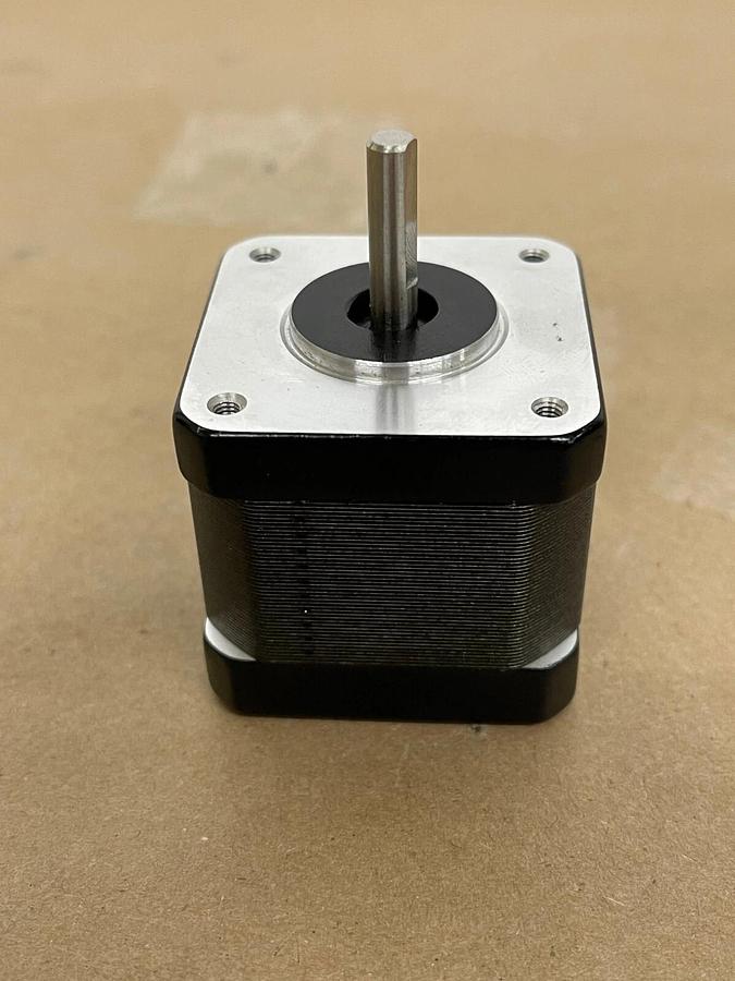 Used LIN Engineering 4118M-46S-01 Hybrid Stepper Motor