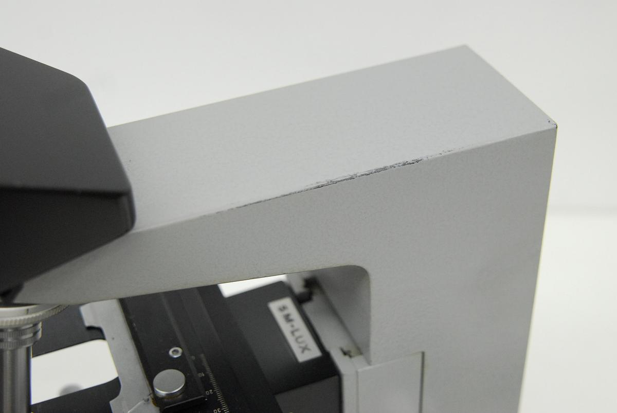 Used Ernst Leitz SM-LUX Binocular Microscope W/ 10x Objective
