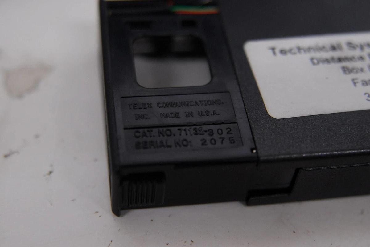 Used Telex FMR-450 Wireless Receiver W/ Belt pack, Mic, Ant. & Case No US Usage