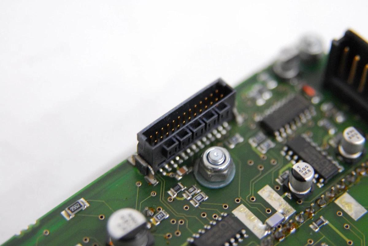 Used Eppendorf 5417 201.108-02 201.000-04 81008425 Control/Display Board (5417C)