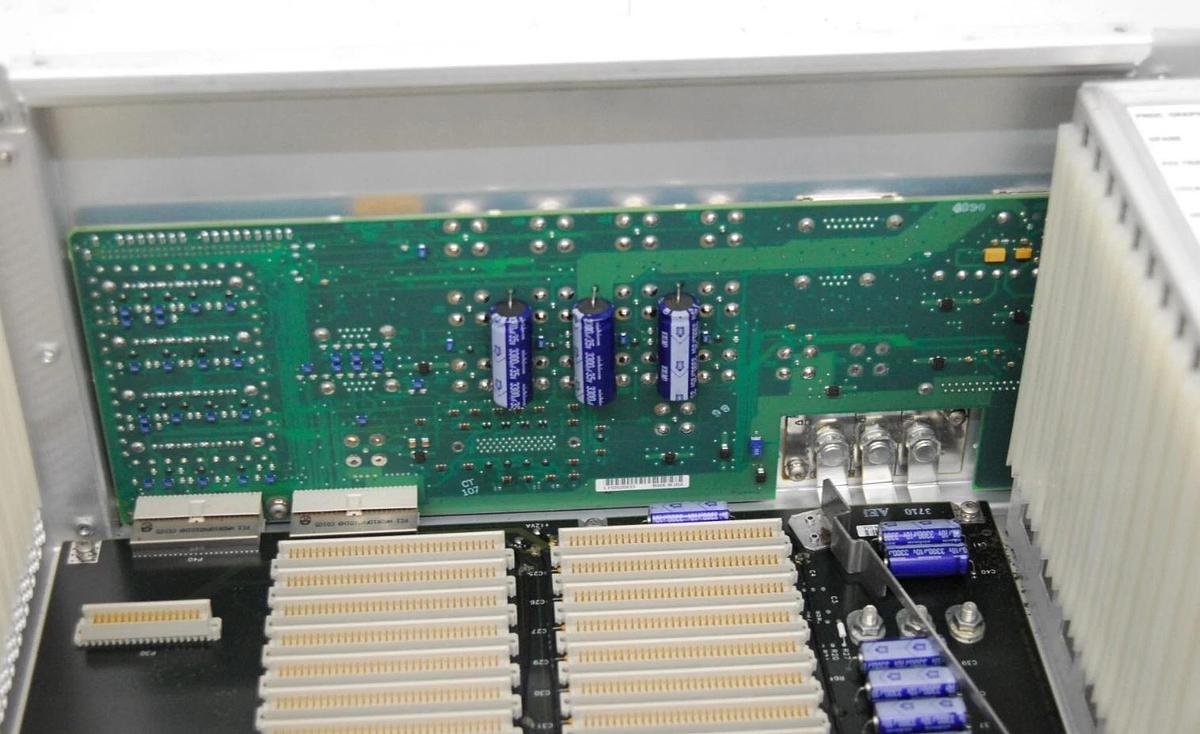 Used Aligent SONOS 5500 E-Box W/ Backend, COMM, Digital, I/O, Distribution Boards