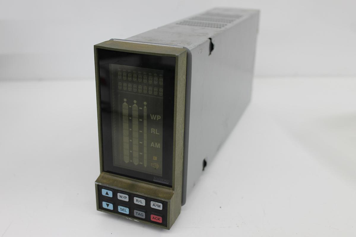 Used Invensys L0122HY-B Single Station Micro Controller