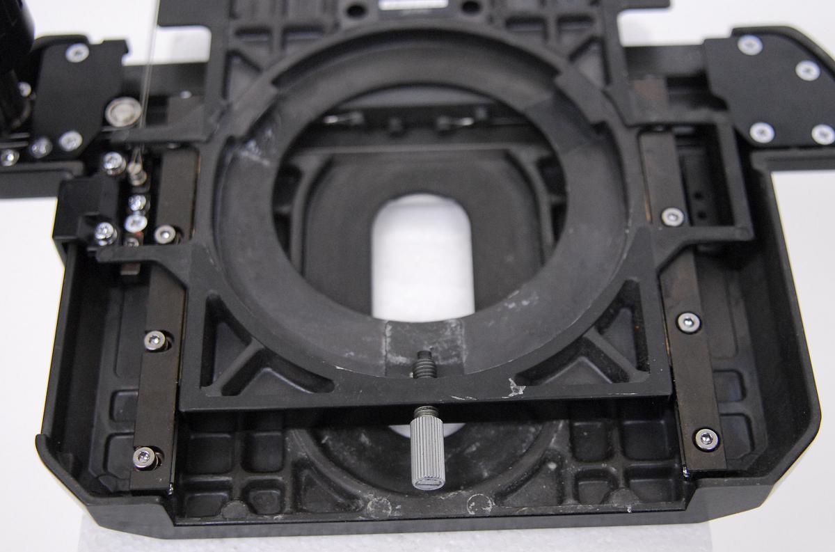 Used Olympus U-SVRB-4, U-HLS-4