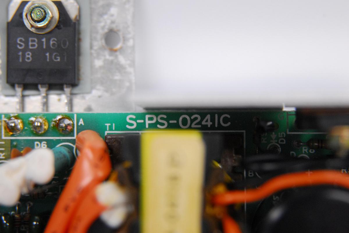 Used Nikon 2S001-040 Sanden S-PS-024 12V Power Supply