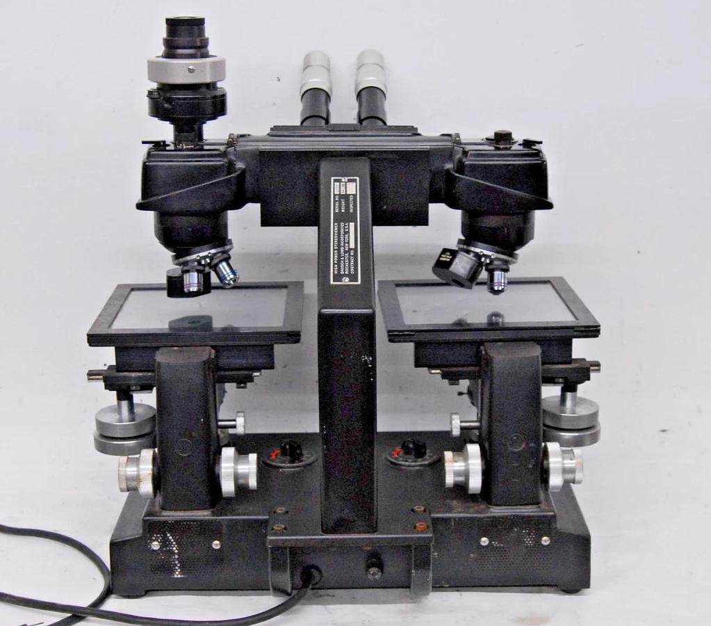 Used Bausch & Lomb High Power Stereoviewer Comparison Microscope